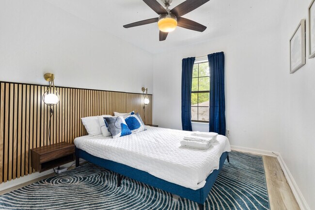 Foto del edificio - 1335 Nylic St