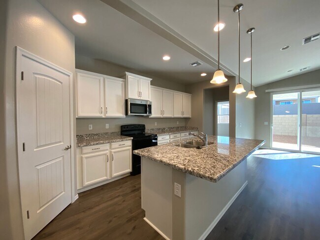 Foto del edificio - 1427 Amethyst Ln