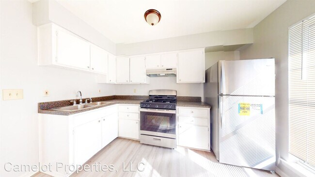 Building Photo - 3 br, 2 bath House - 211 Bobbie Court