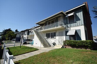 Building Photo - 5915 Fair Ave Building Photo - 5915 Fair Ave