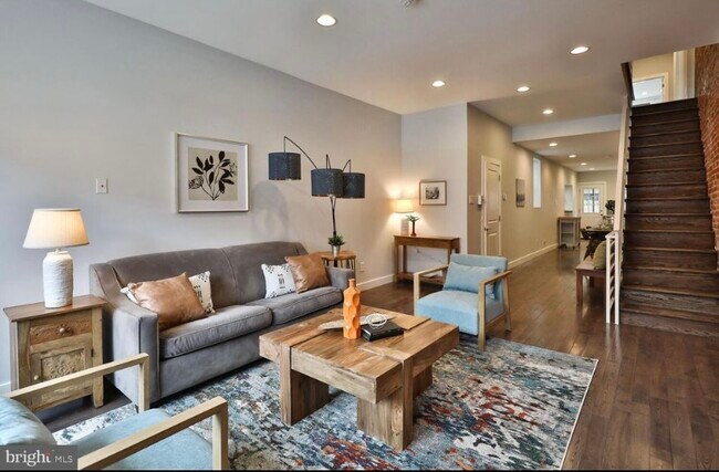 Foto del edificio - 2222 Dickinson St