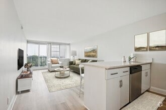 Building Photo - Chestnut Hill Tower