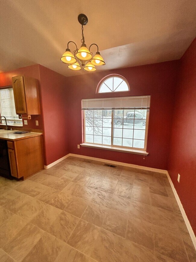 Foto del edificio - 3 Bed, 2 Bath Hamilton Home