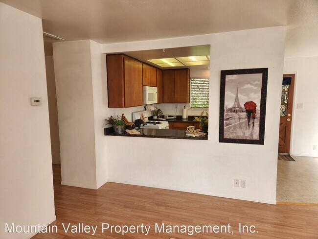 Foto del edificio - 2 br, 1 bath House - 11412 Butler Road