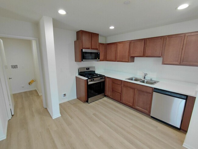 Foto del edificio - 475 Palomino Ct
