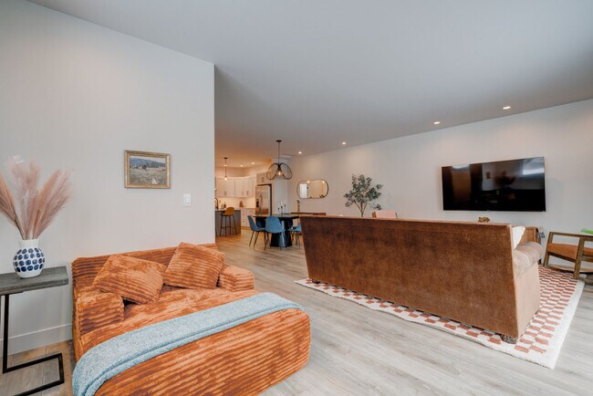 Foto del edificio - 605 E Bryant St