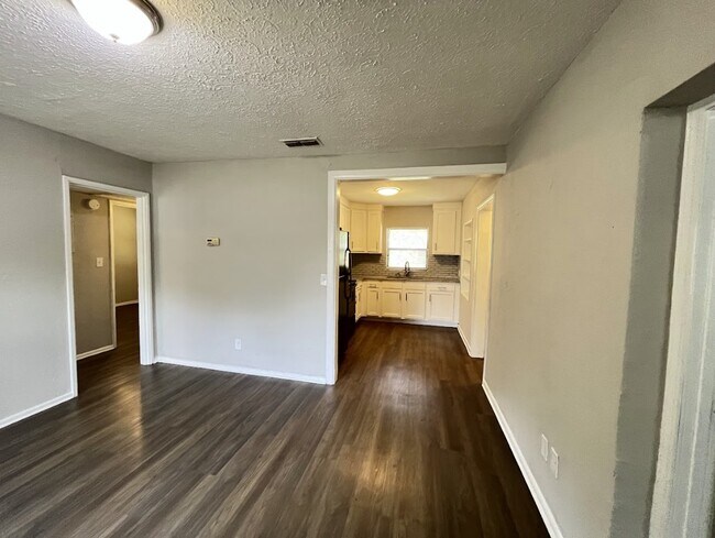Foto del edificio - 1515 Palmdale St