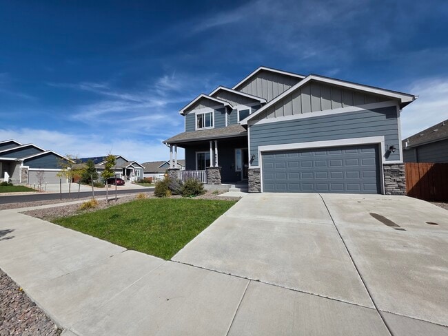 Building Photo - 9679 Rainbow Bridge Dr
