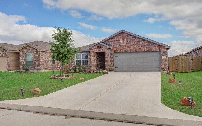 Foto del edificio - 332 Lone Mountain Dr