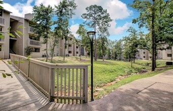 Building Photo - Turtle Creek - Lennox
