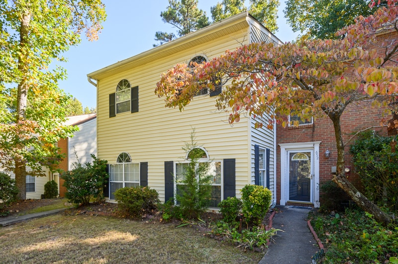 652 Coventry Township Ln, Marietta, GA 30062 Condo for Rent in