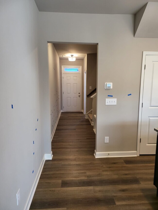 Foto del edificio - 103 McDowell Ln