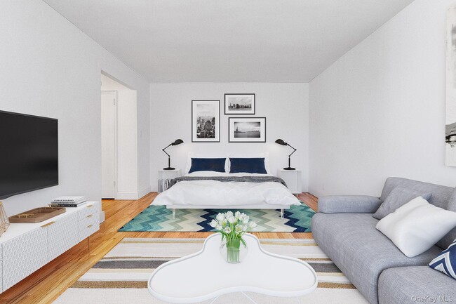 Foto del edificio - 63-80-80 Wetherole St