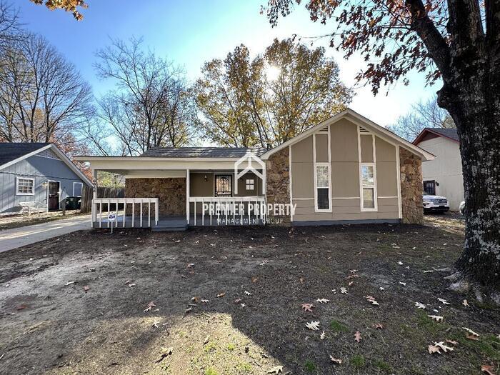 6045 Whisper Valley Available Now! House Rental in Memphis, TN