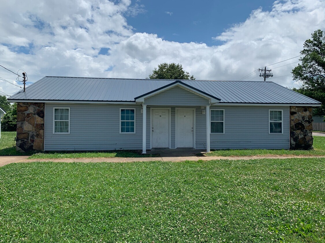 8 Lennon Cove, Jackson, TN 38305 House Rental in Jackson, TN