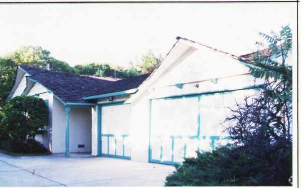 Foto del edificio - 1694 Stevens Pl