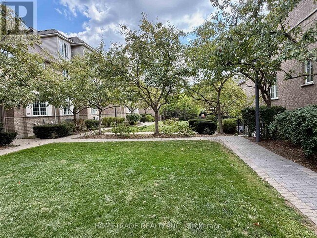 Building Photo - 23 Observatory Ln