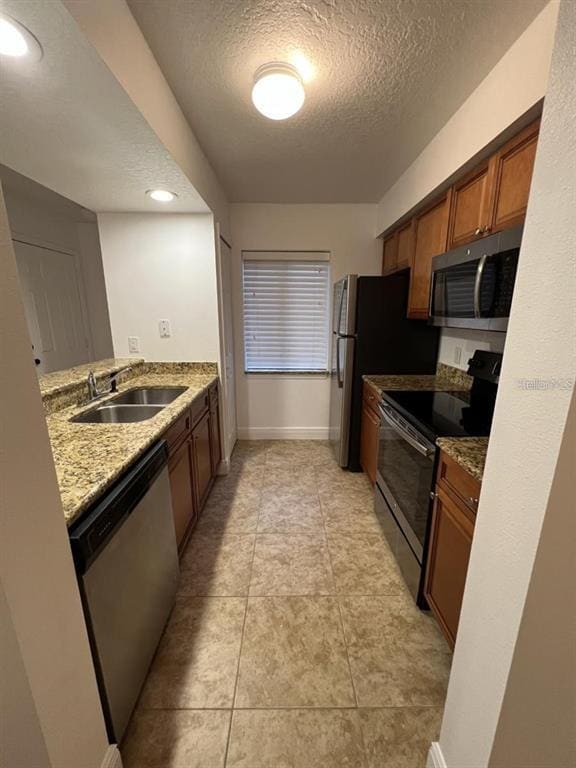 Foto del edificio - 220 Riverbend Dr