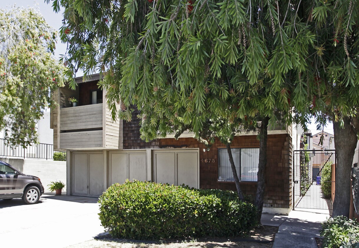 Building Photo - 4675 Utah St