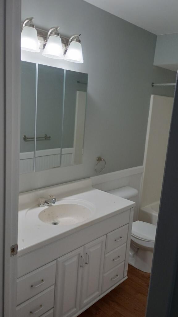 Foto del edificio - 22771 Piper Ave