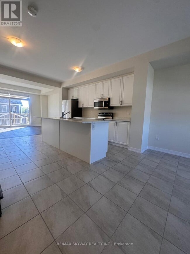 Building Photo - 21 Melody Ln