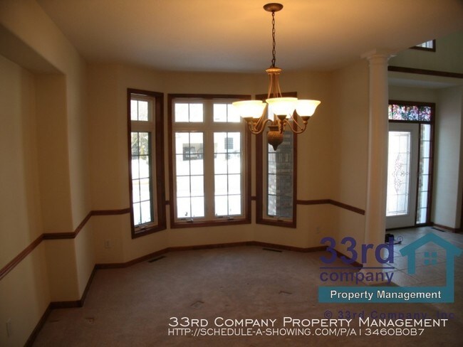 Building Photo - 2082 Arnold Palmer Dr