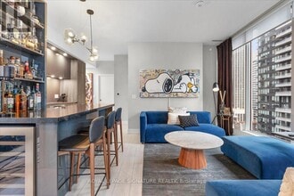 Building Photo - 35 Mercer St