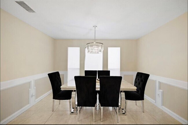 Building Photo - 3510 Cypresswood Dr