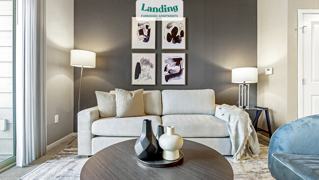 Building Photo - 550 Viridian Dr