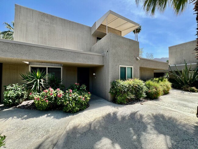 Foto del edificio - AVAILABLE NOW! 2 Bedroom / 2 Bathroom Cond...