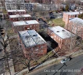 Photo - 18 Danbury Street Southeast-3
