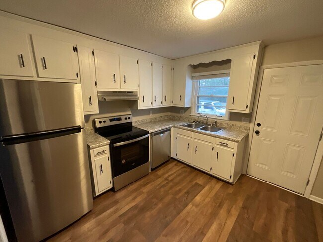 Photo - MURFREESBORO MAIN-LEVEL LIVING House