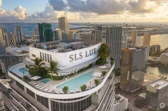 Building Photo - 801 S Miami Ave