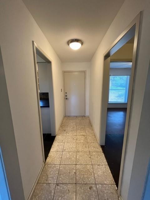 Building Photo - 10204 Aspen St