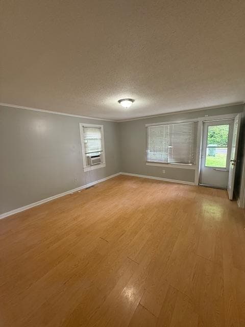 Building Photo - 725 W Holly Hill Rd