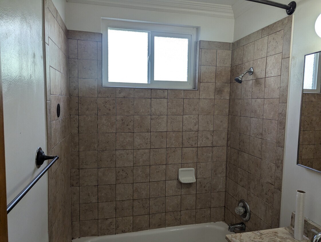 Foto del edificio - 10694 Chestnut St