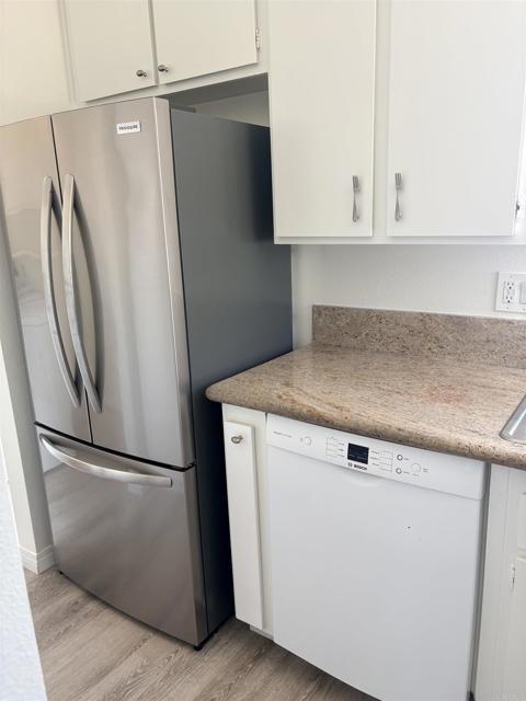 Foto del edificio - 4749 Canterbury Ct