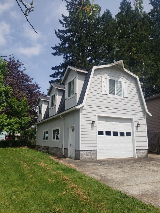 Building Photo - 1619 21st Ave