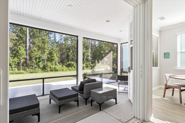 Foto del edificio - 731 Harborside Dr