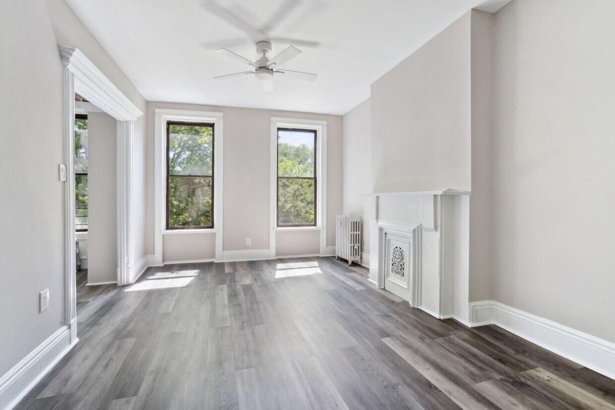 Foto principal - 373A 16th St