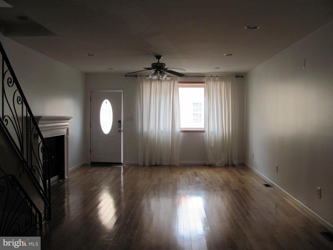 104 McKean St, Philadelphia, PA 19148 Townhome Rentals in