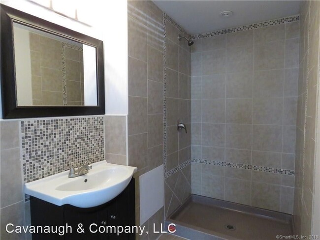 Building Photo - 4 br, 2 bath House - 57 Braeburn Lane