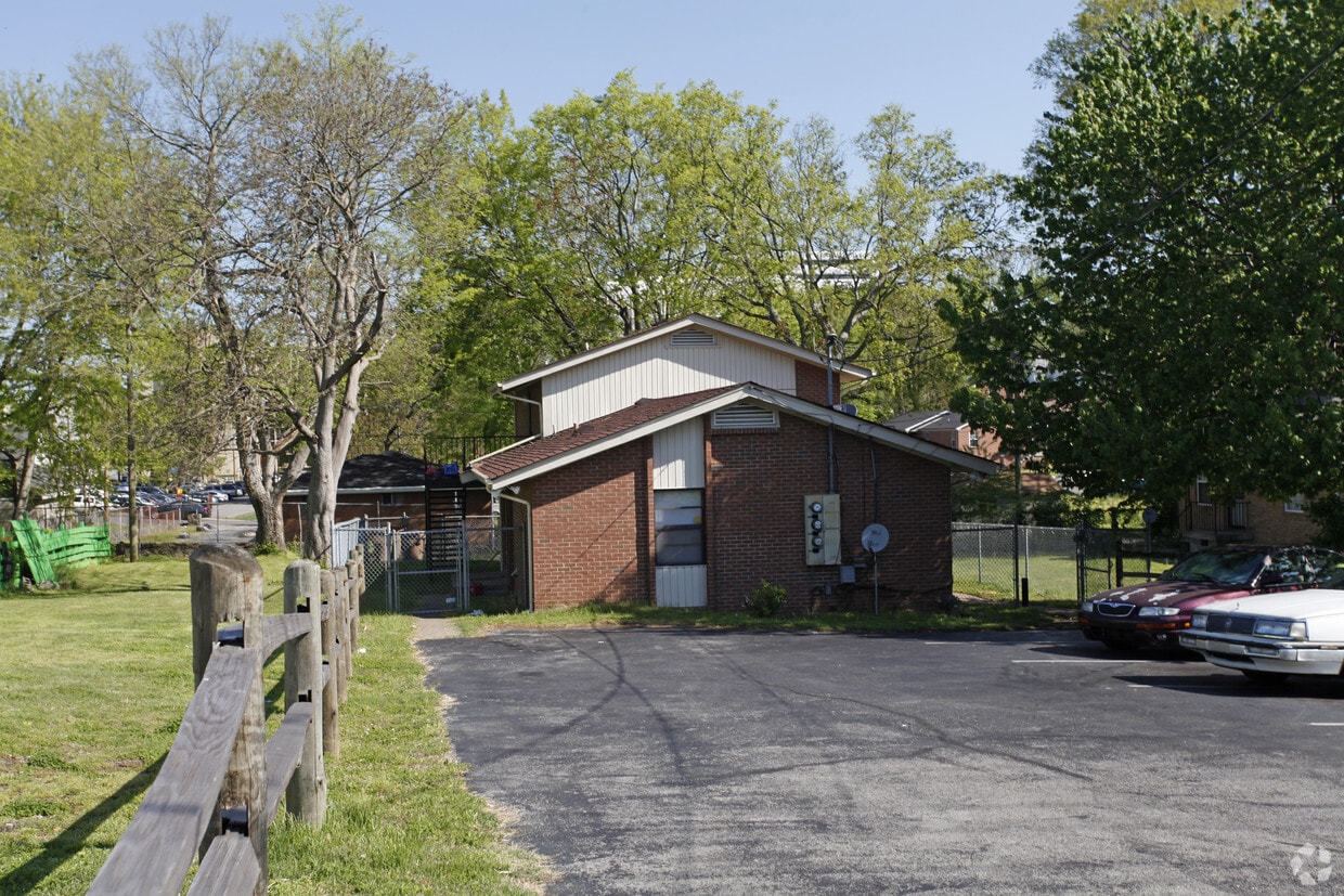 2016 Herman St, Nashville, TN 37208 Apartments in Nashville, TN