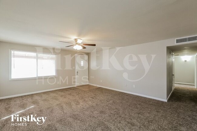 Building Photo - 13248 N 38th Pl