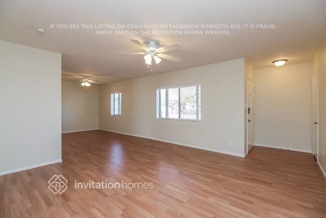 Foto del edificio - 2401 W Shady Glen Ave