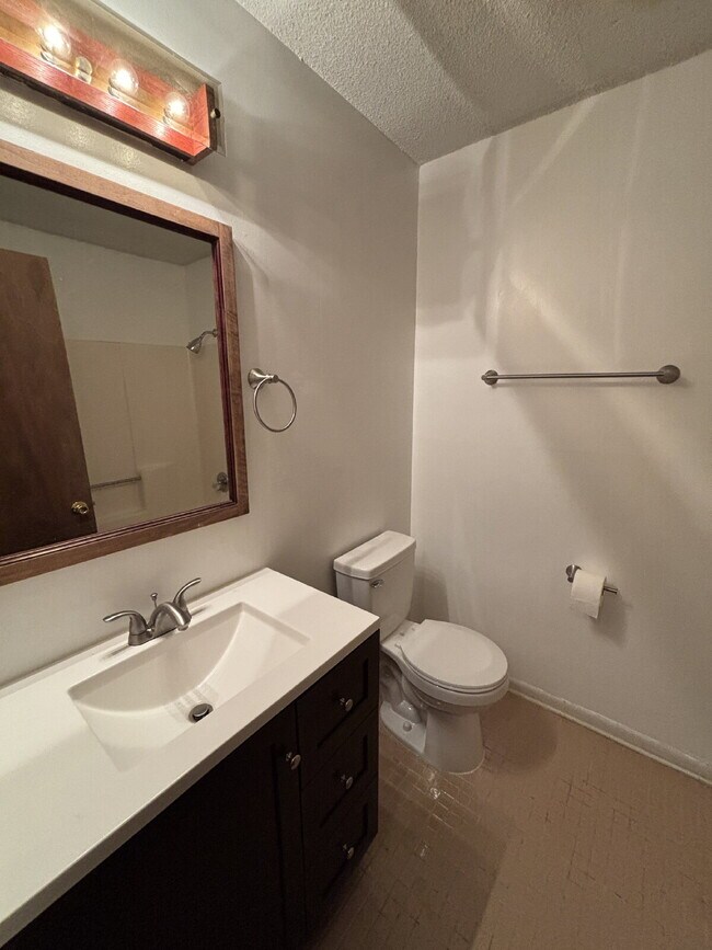 Foto del edificio - Available FOR RENT in Midland City, AL!!