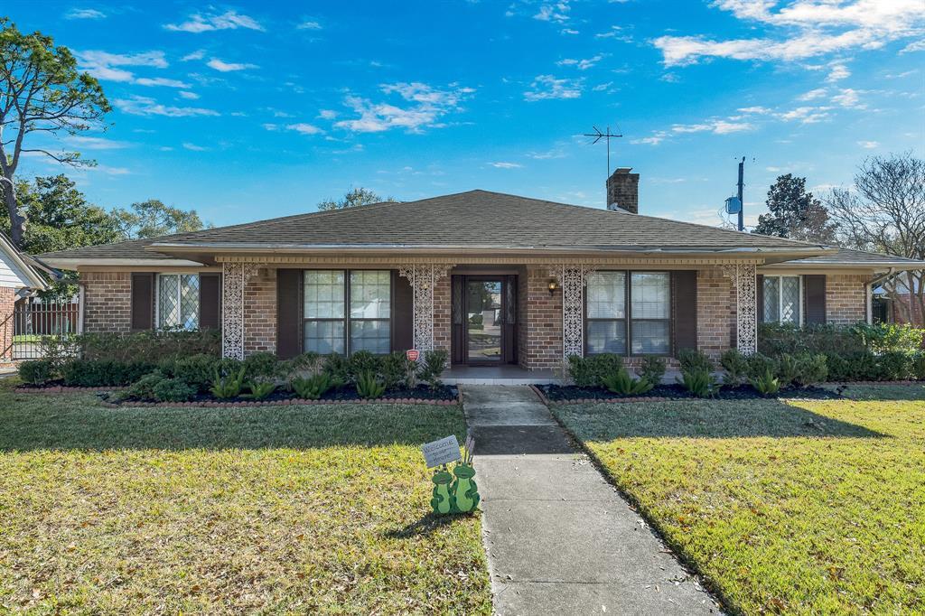 Foto principal - 5711 Darnell St