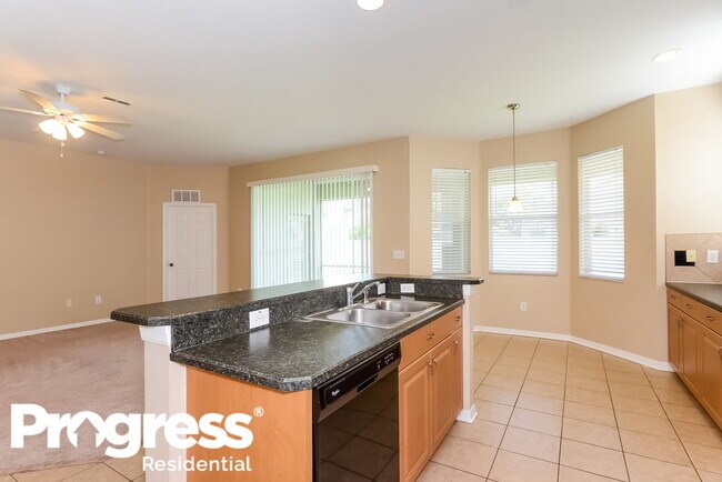 Building Photo - 17316 Whisper Breeze Way