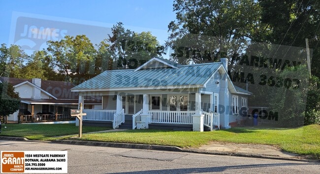 Building Photo - 206 Kornegay St