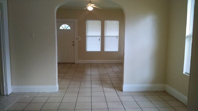 Foto del edificio - 3805 N 34th St